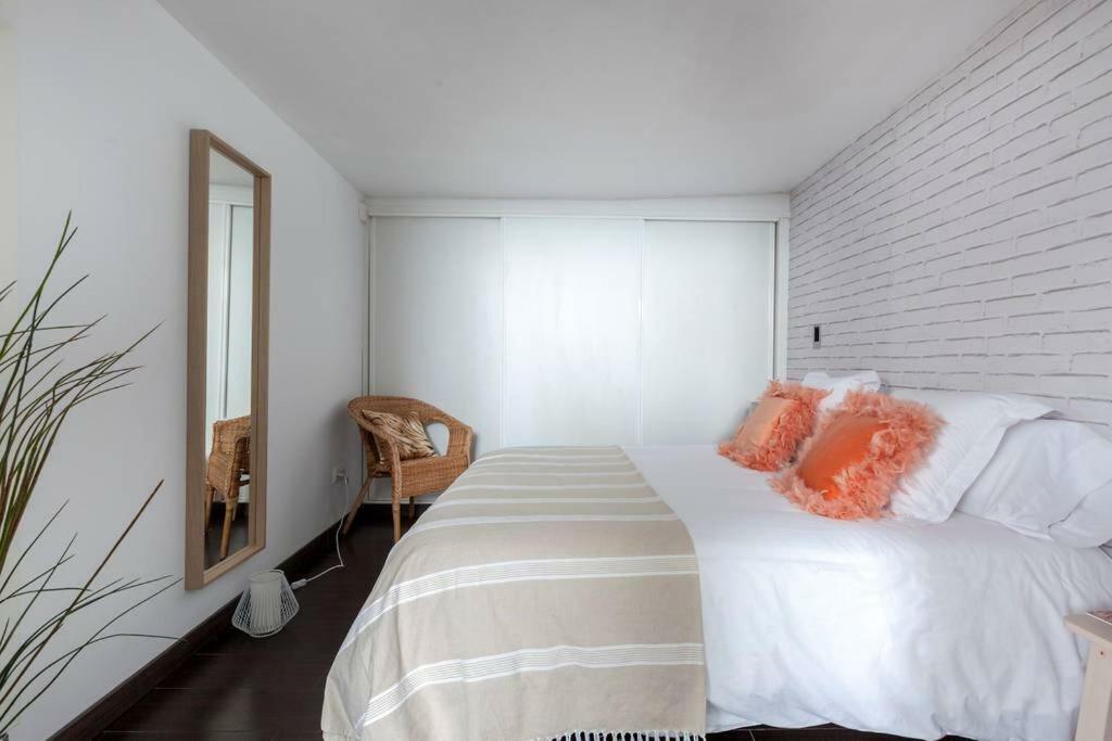 Modern Top Floor Loft At Malasana'S Heart Madrid Ngoại thất bức ảnh